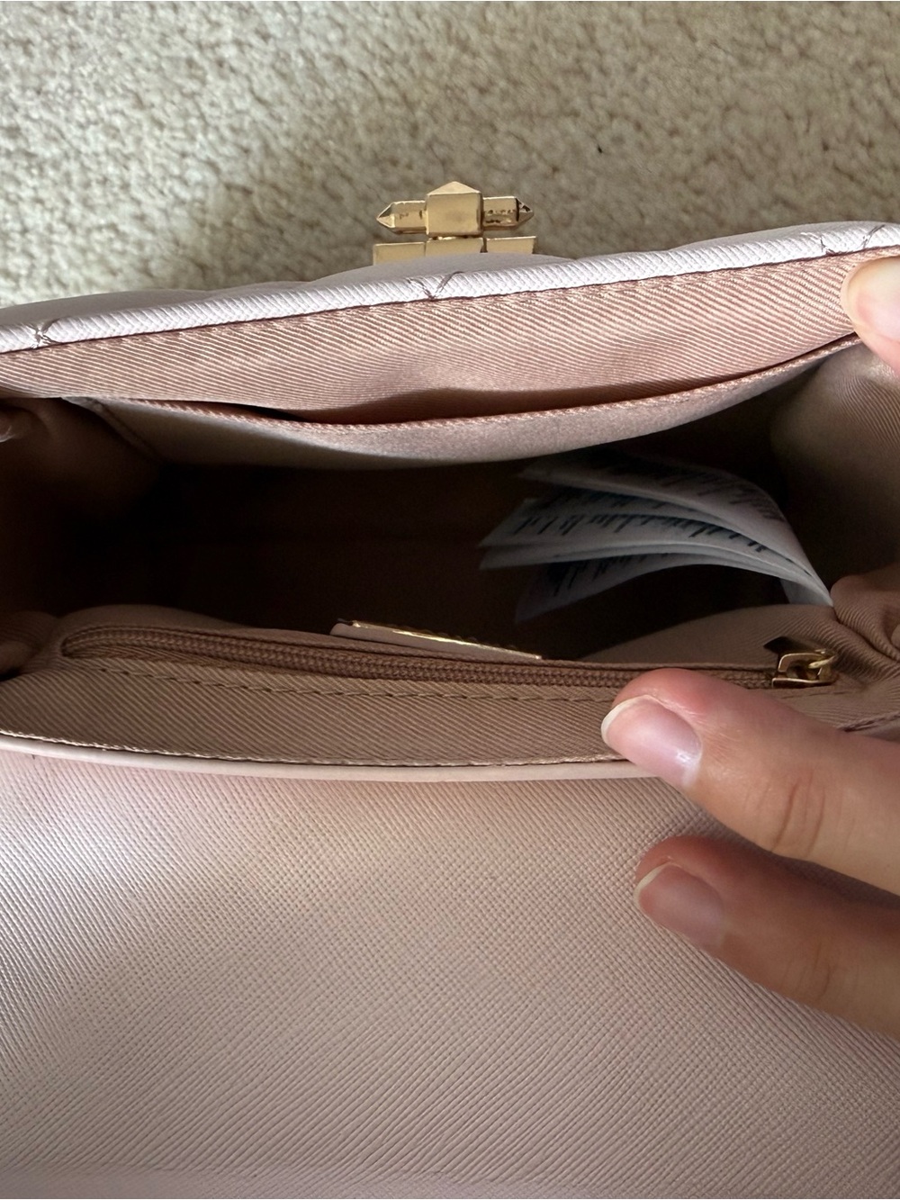 Aldo Quilted Chain Crossbody Bag in Light Pink with Gold Hardware - Picture 2 of 2